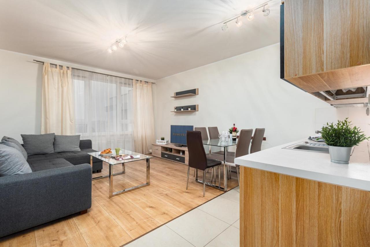 Al Krakowska 291A By Homeprime Warschau Exterior foto